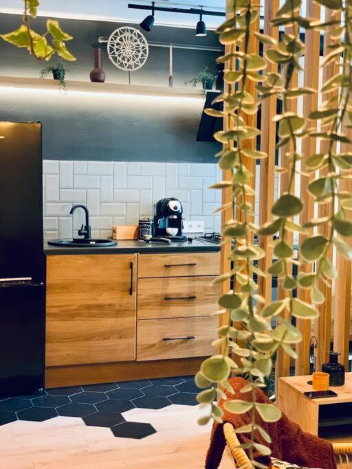Heart Of The City - Modern Studio With Balcony Apartment Bucharest Luaran gambar
