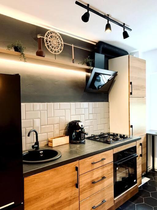 Heart Of The City - Modern Studio With Balcony Apartment Bucharest Luaran gambar